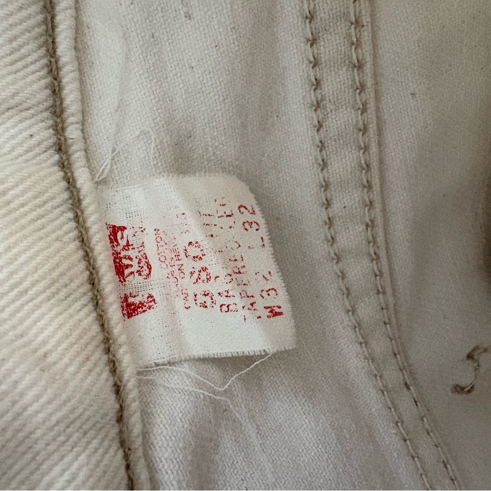 Levi’s | Vintage Orange Tab 580’s Pleat Front Cream Color Cutoff Shorts - Picture 5 of 5